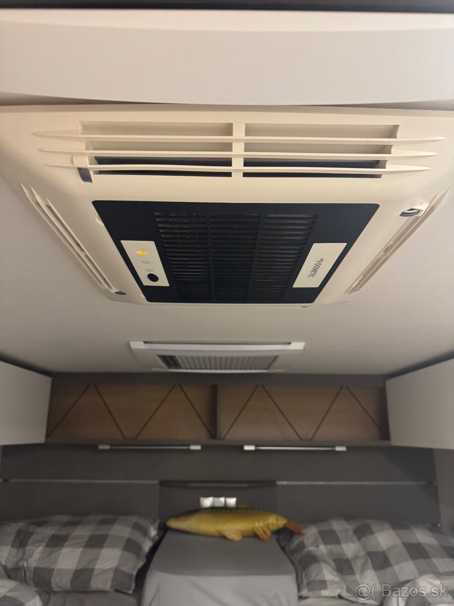 Predám autokaravan citroen LMC 2.2 d - 12