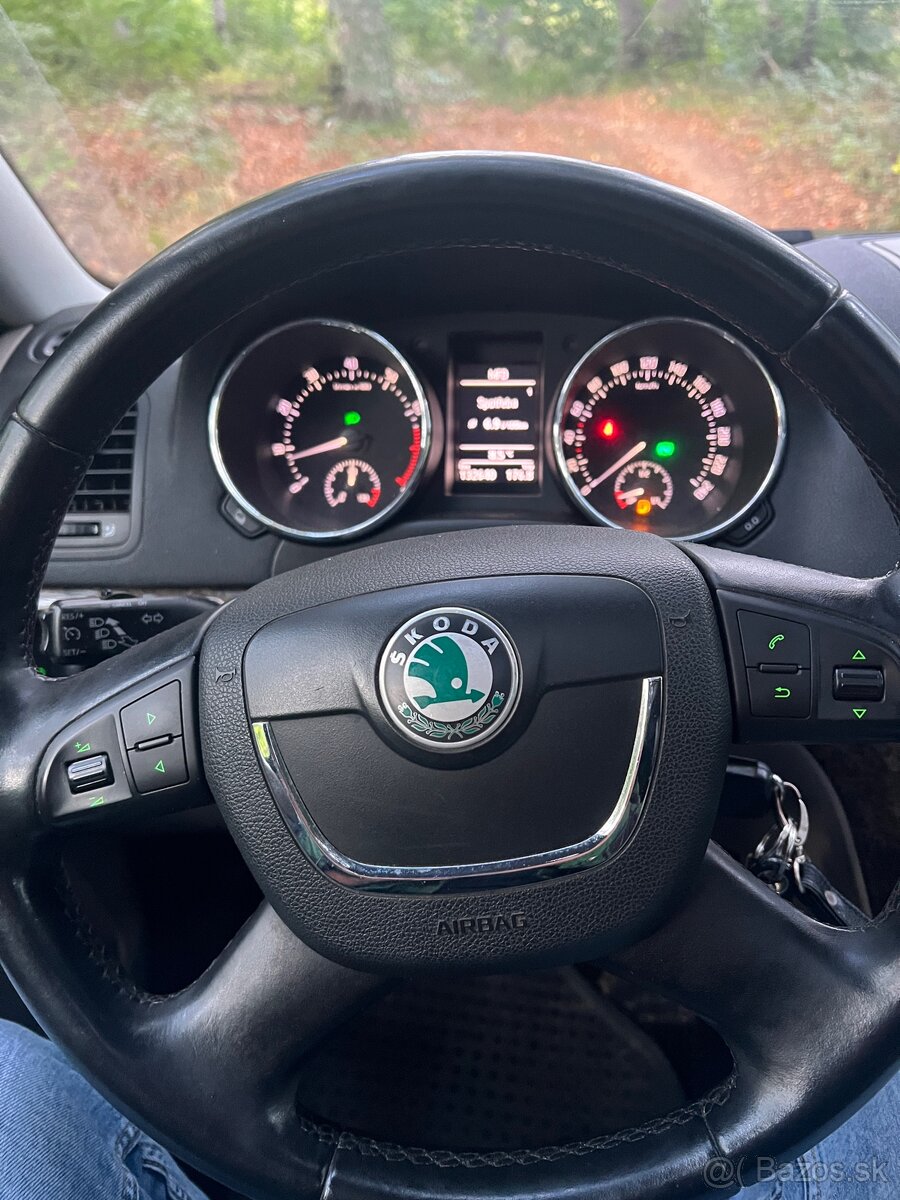 Škoda Yeti 1.2tsi 77kw 2010(automat)panoráma - 12