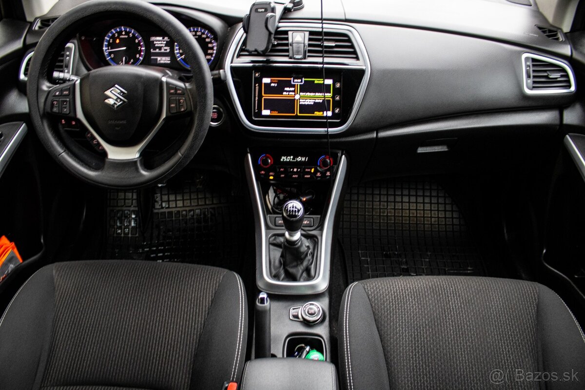 Suzuki SX4 S-Cross 1.4 BoosterJet Premium 4WD 1.majiteľ - 12