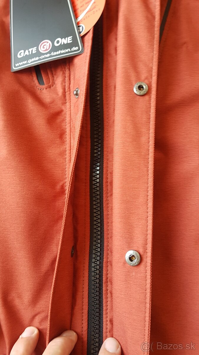 Panska bunda. Gate One - 12