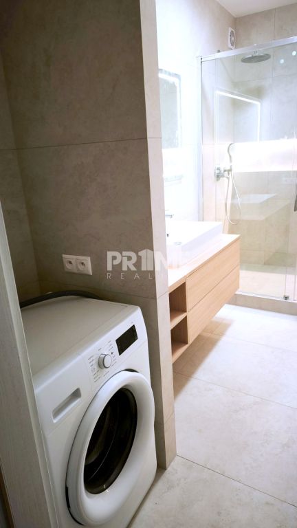 MODERNÝ 2i byt ( 65 m 2 ) v Starom Meste, KLÍMA, Karadžičova – foto 7