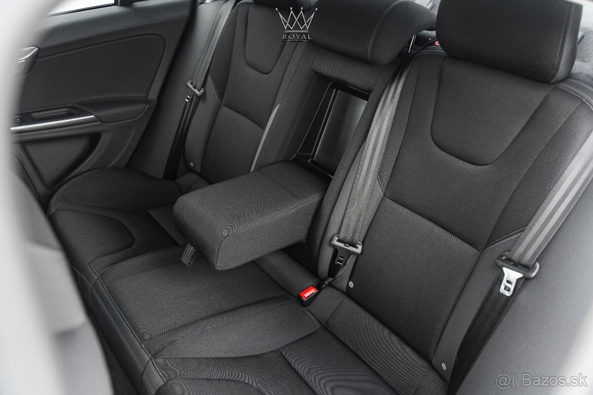 Volvo S60 D4 2.0L Drive-E Kinetic Geartronic - 12