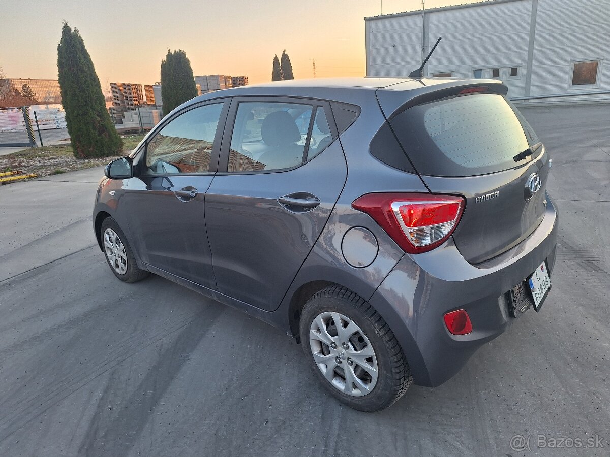 HYUNDAI I10 BENZÍN 1,2 AUTOMAT - 12