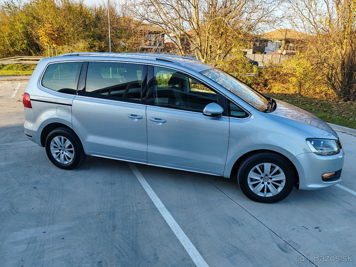 Predám VW Sharan 2.0 TDi CR HIGLINE r.v 2011 BLUEMOTION - 12