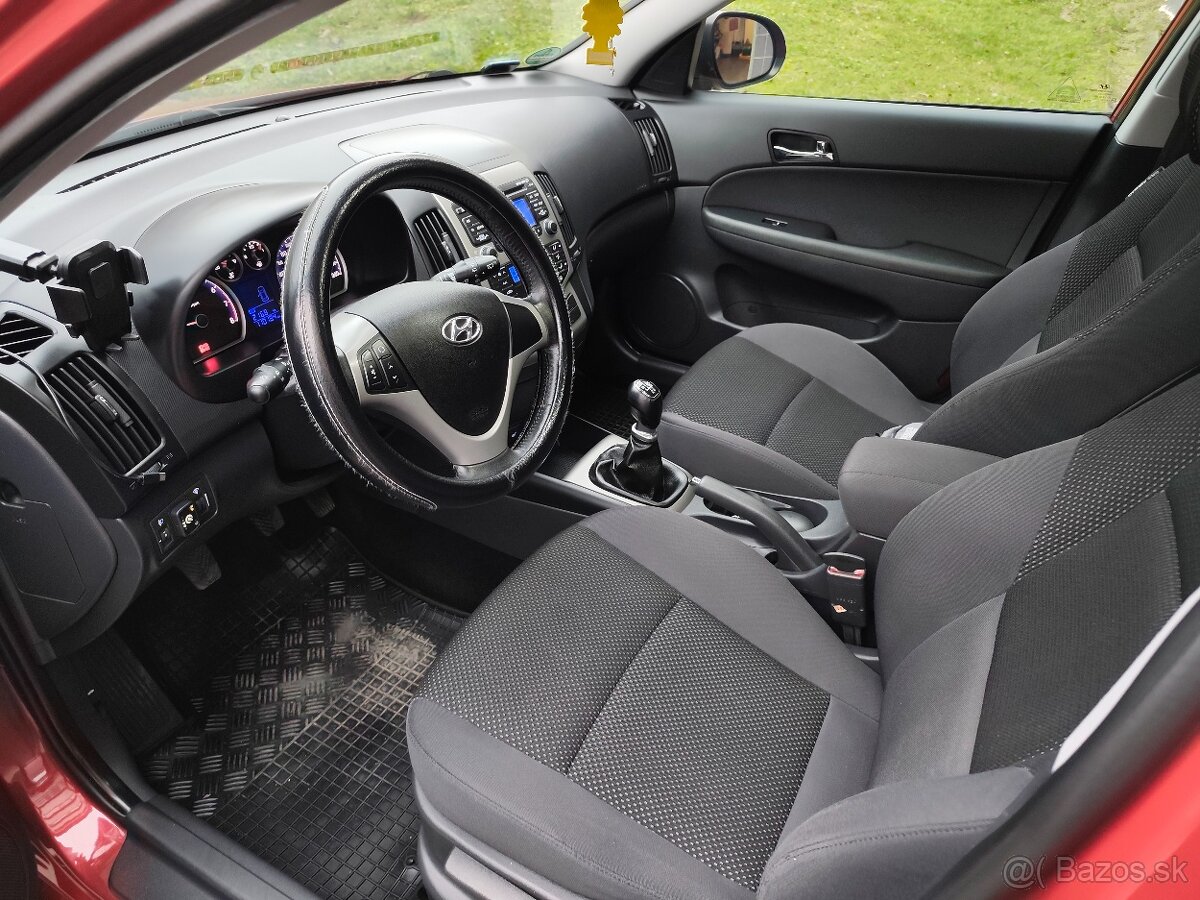 Hyundai I30 cw LPG - 12