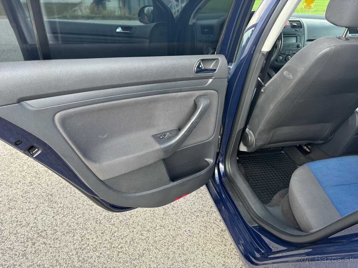 Volkswagen Golf 1.4 Comfortline - 12