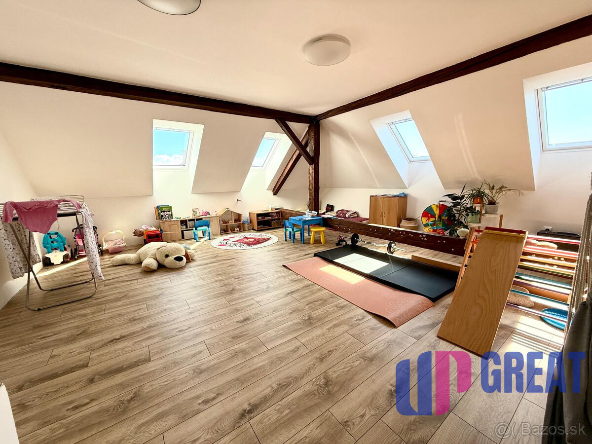 5 izbový zrekonštruovaný RD v Cíferi na predaj - 12