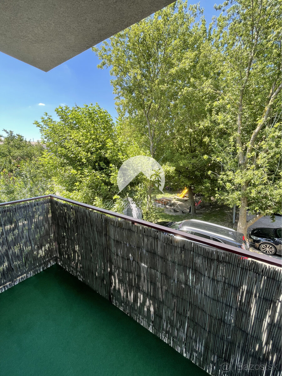 Reality KOMPLEX s.r.o., Vám ponúka na Prenájom 2-izbový byt - 12