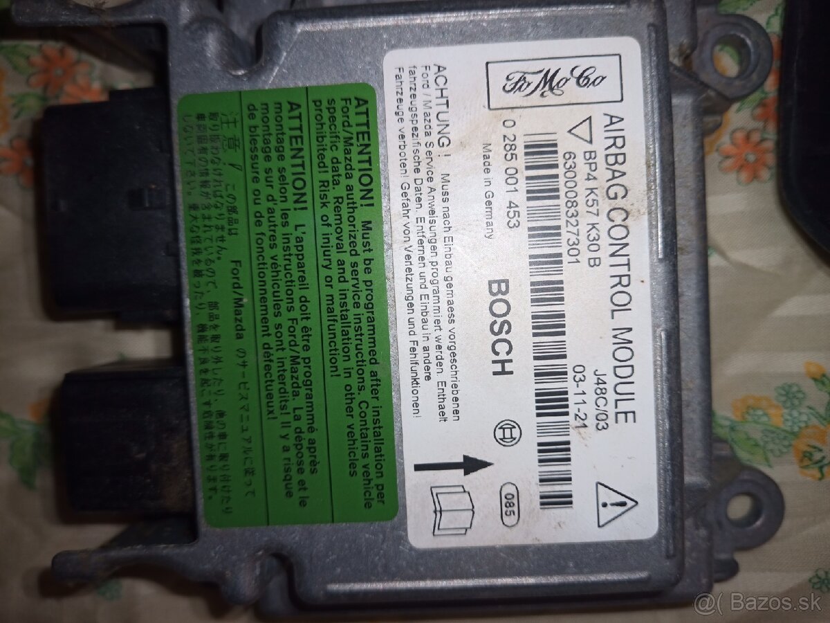 Rozpredam Mazda 3 1,4b 2004 - 12