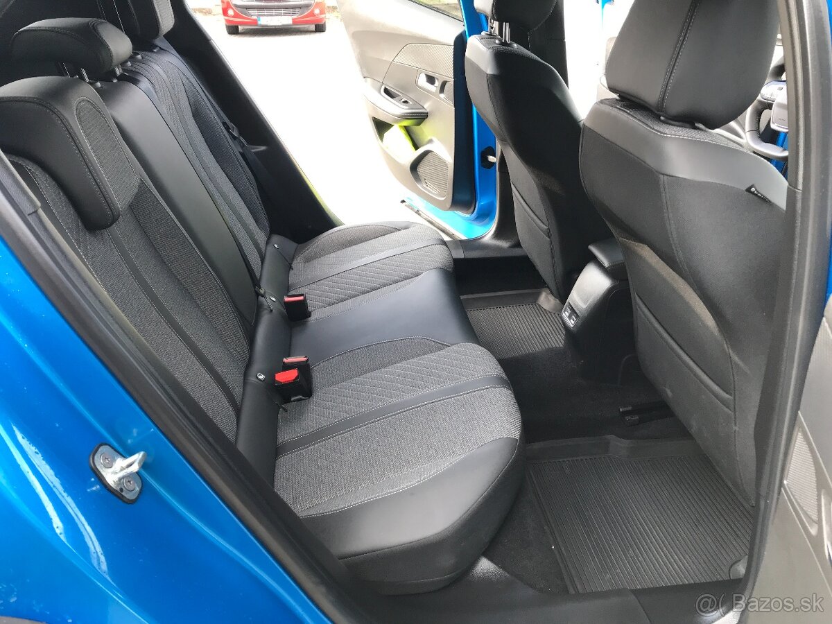 Peugeot 2008 1.2 PureTech 130 Allure EAT8 - 12