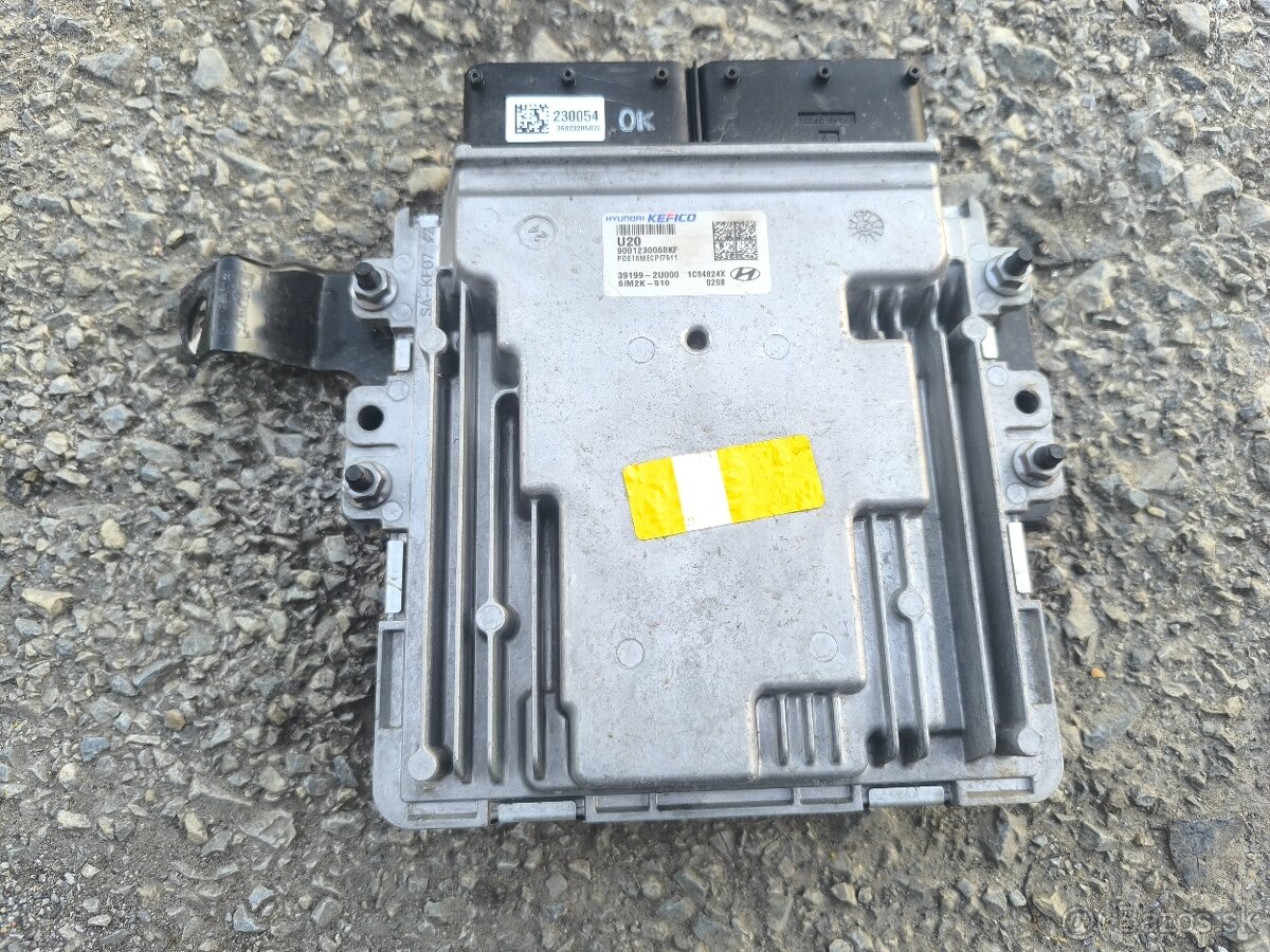 Hyunda I30 CW 1,6 CRDI D4FE rozpredám na ND - 12