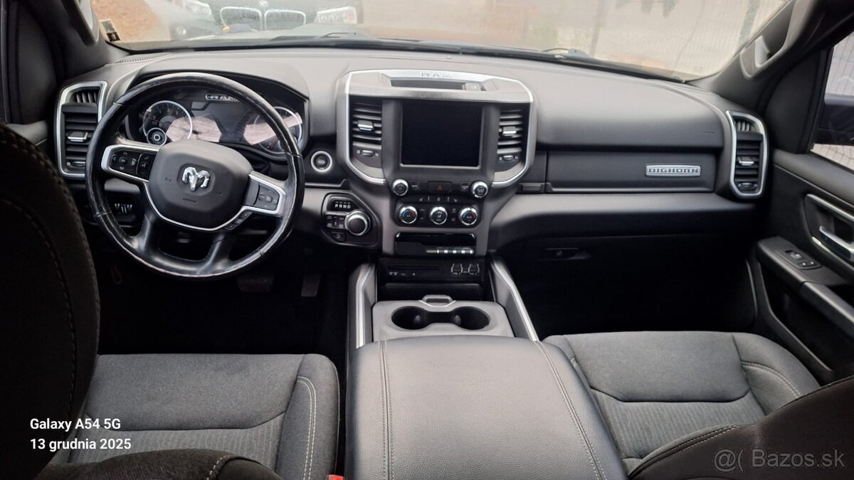 Dodge Ram 1500 5,7hemi 4x4 2019 - 12