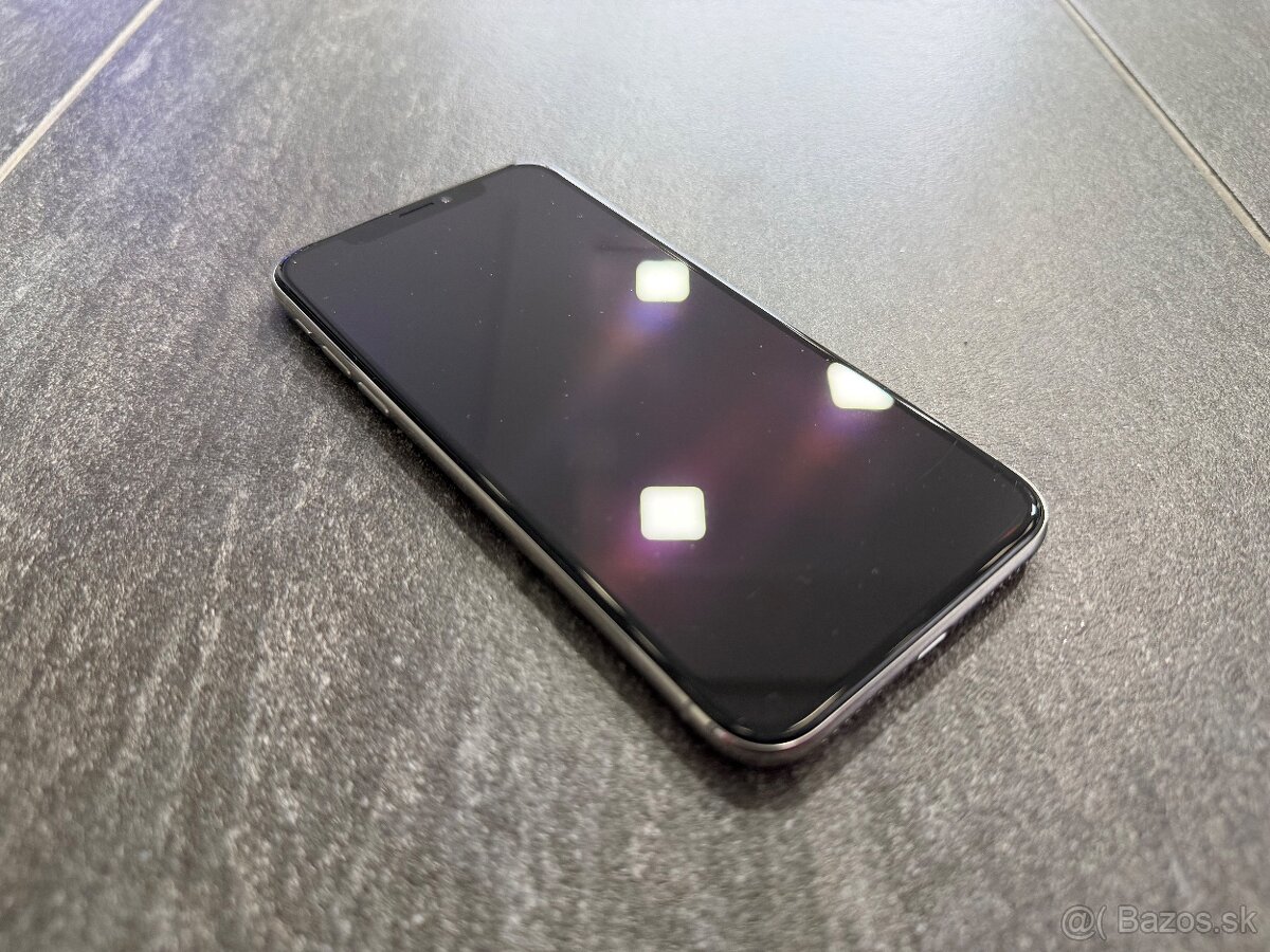Apple iPhone X 64 GB Silver - 12