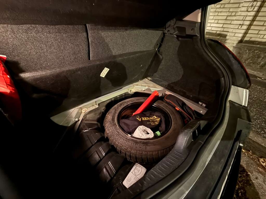 Renault Mégane 1.4 16V - 12