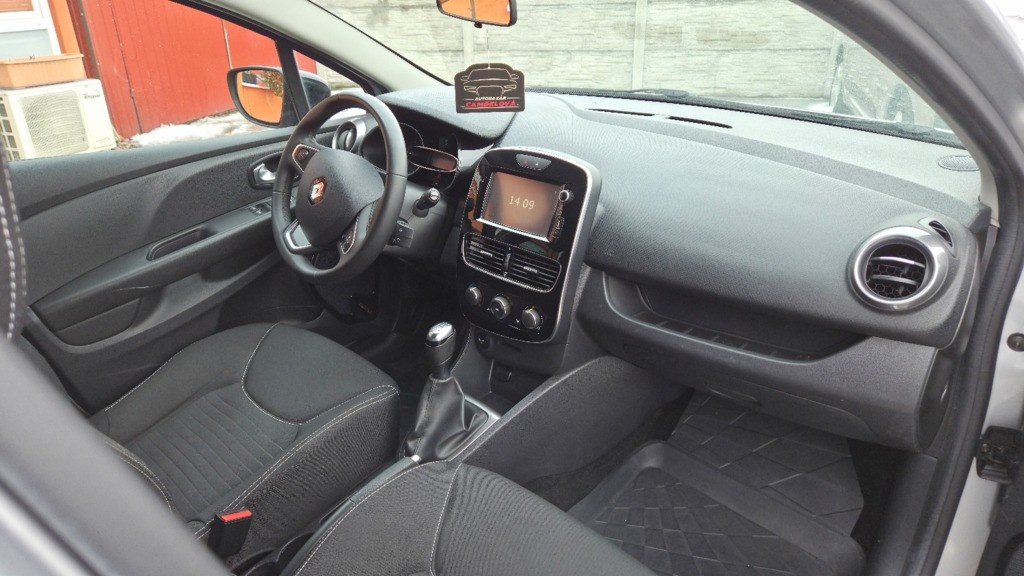 Renault Clio 1,2i 54kW - 12