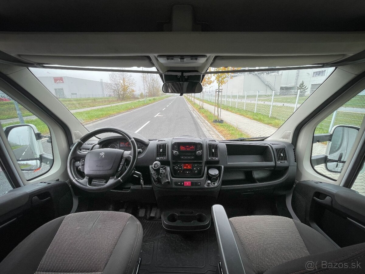 Peugeot Boxer 2.2HDI 121kw 2-lôžko - 12