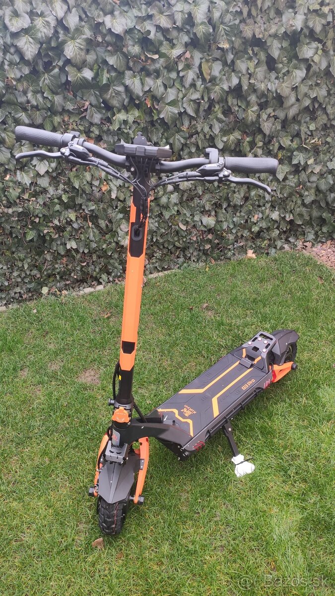 KuKirin G3 Pro 2025 - ZARUKA - 0 Kilometrov - 12