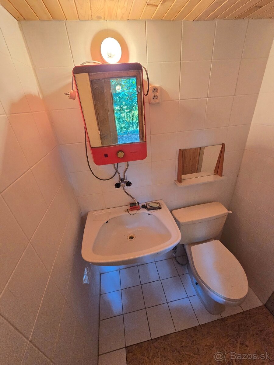 Rekreačná chata v tichej lokalite nad Varínom – Pod Jedľovin - 12