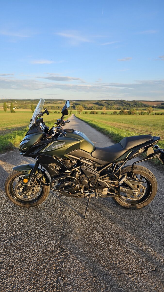Kawasaki Versys 650 - 12