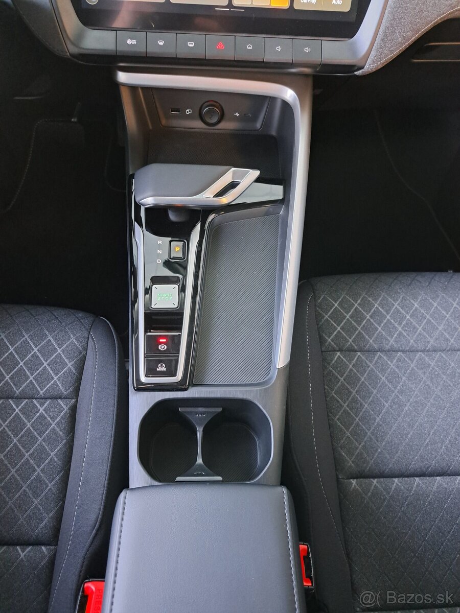 MG ZS Hybrid+ Emotion 1,5l /145kW/ AT - 12