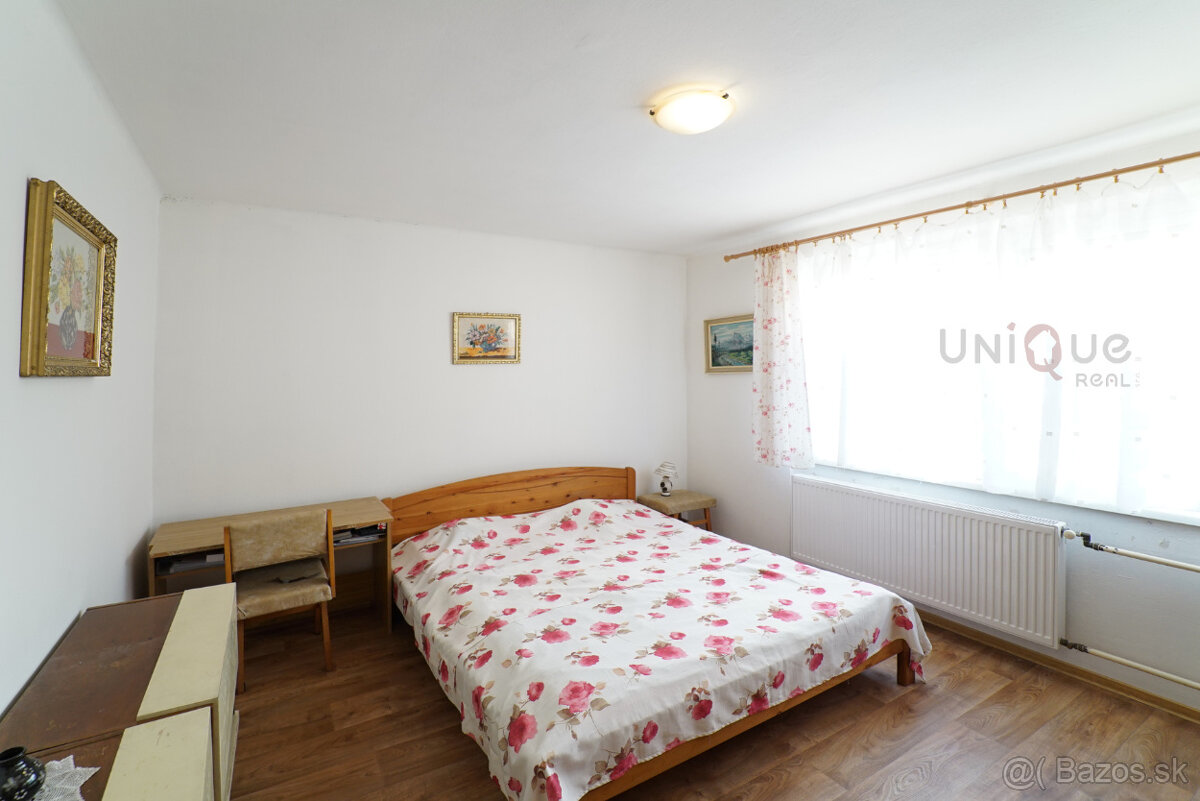 NA PREDAJ RODINNÝ DOM V KAMENIČNEJ - 12