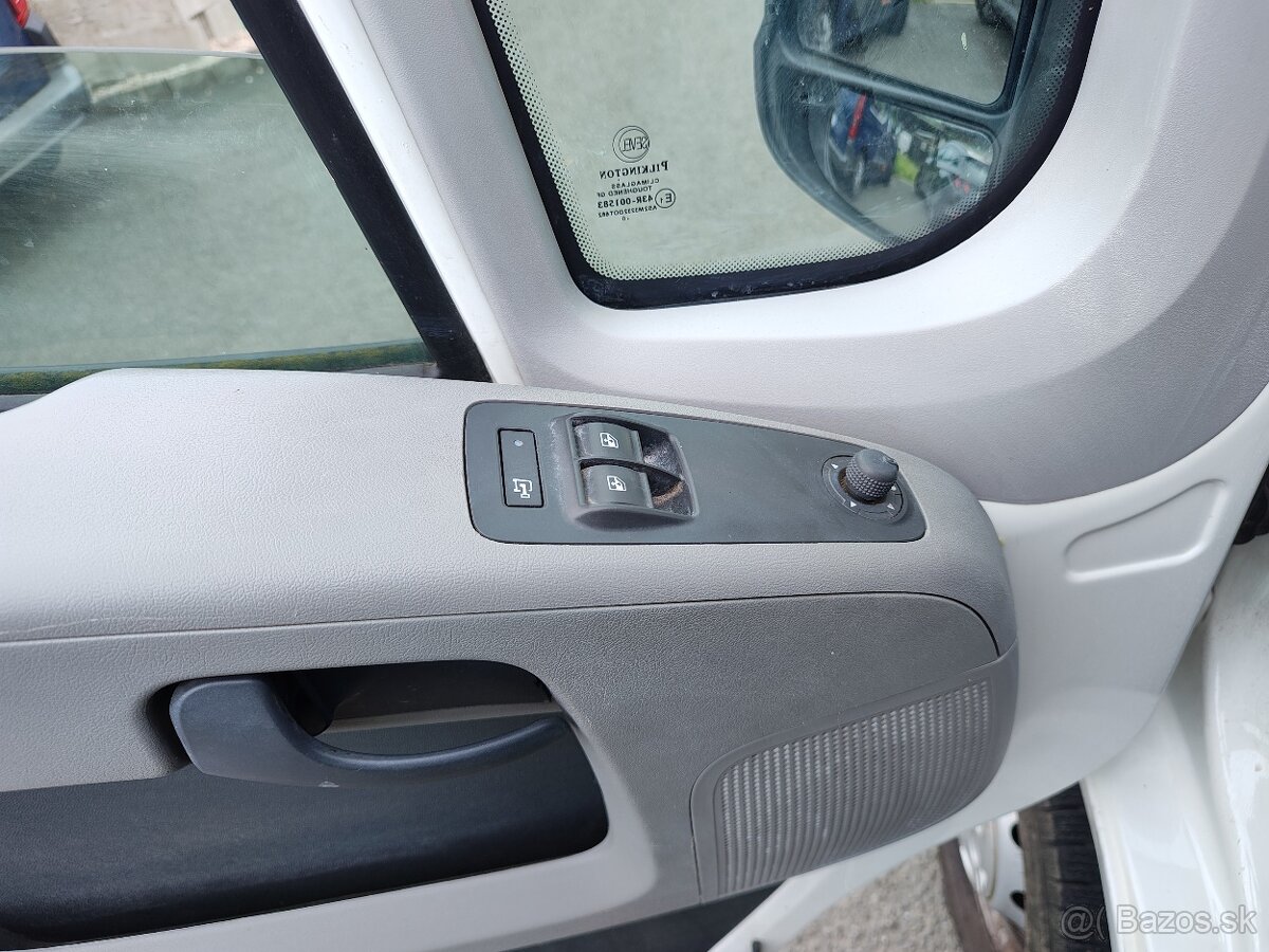 Predám Citroen Jumper 2,2Hdi 88kW - 12