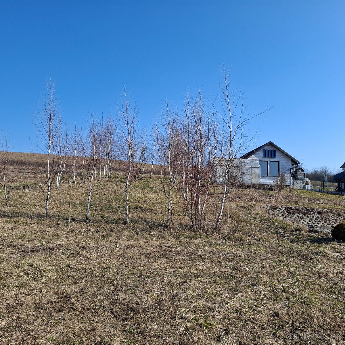 STAVEBNÝ POZEMOK - OBEC KOBYLY - 12