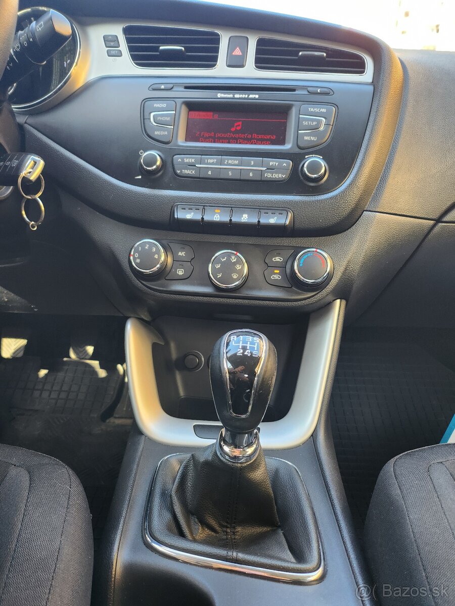 Kia ceed - 12