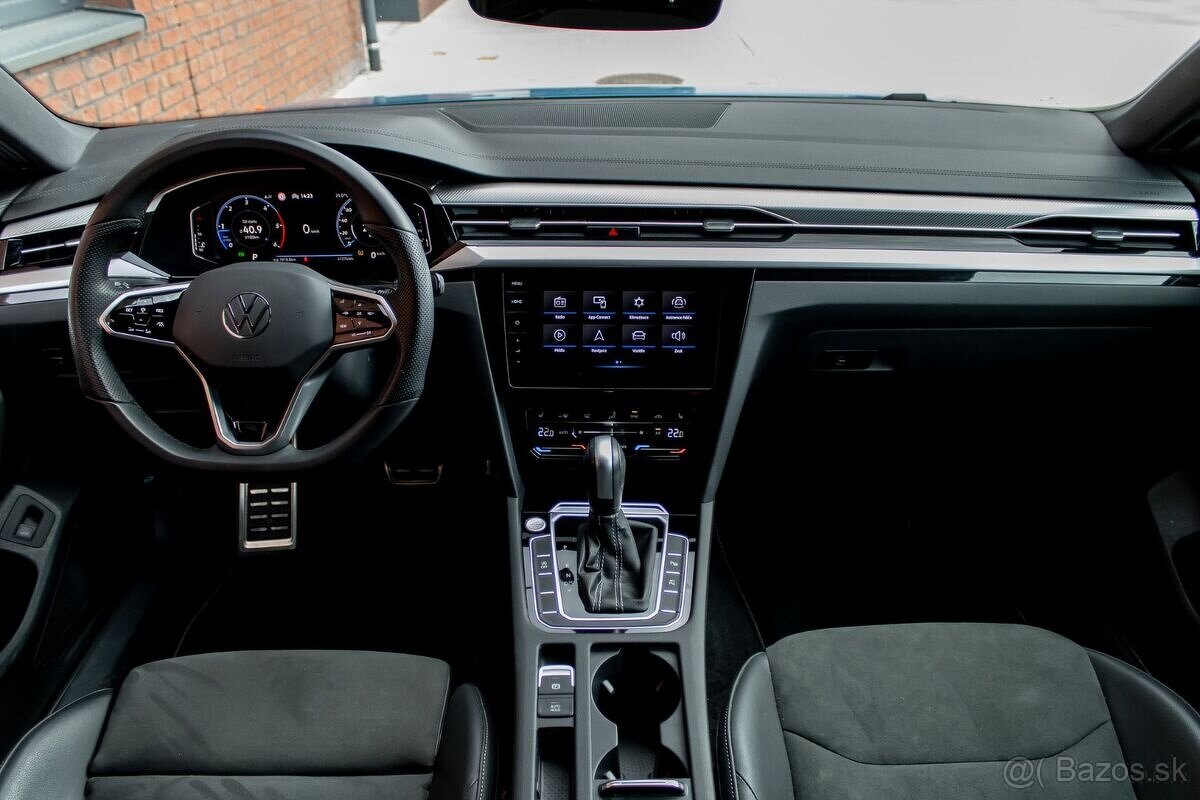 Volkswagen Arteon R-Line - 12