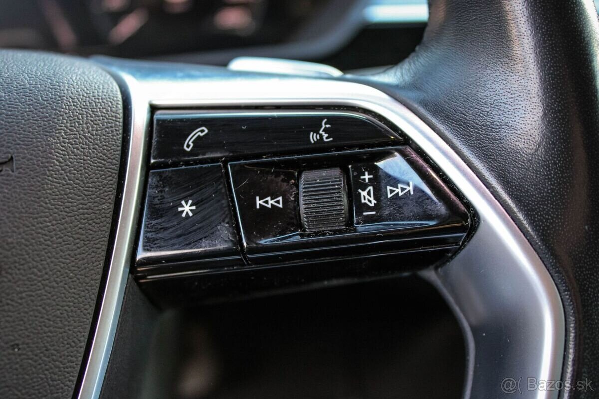 Audi E-tron 55 quattro Advanced - 12