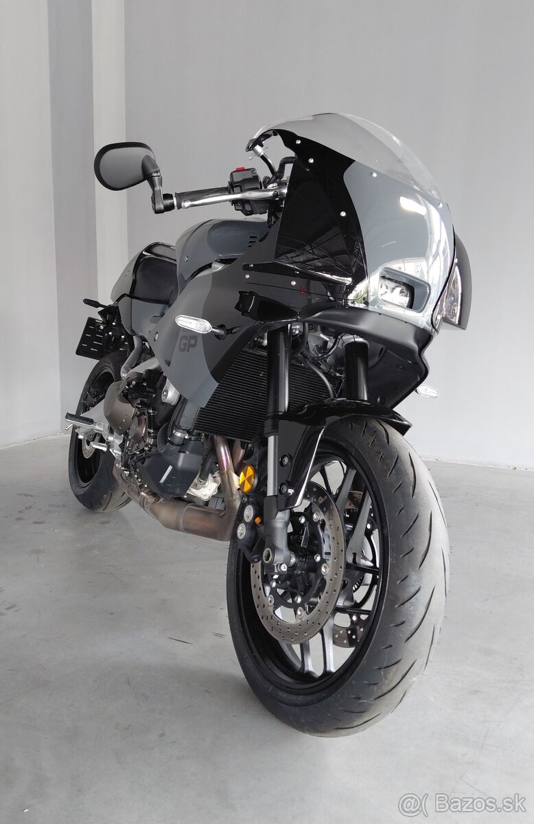 Yamaha XSR 900 GP - 12