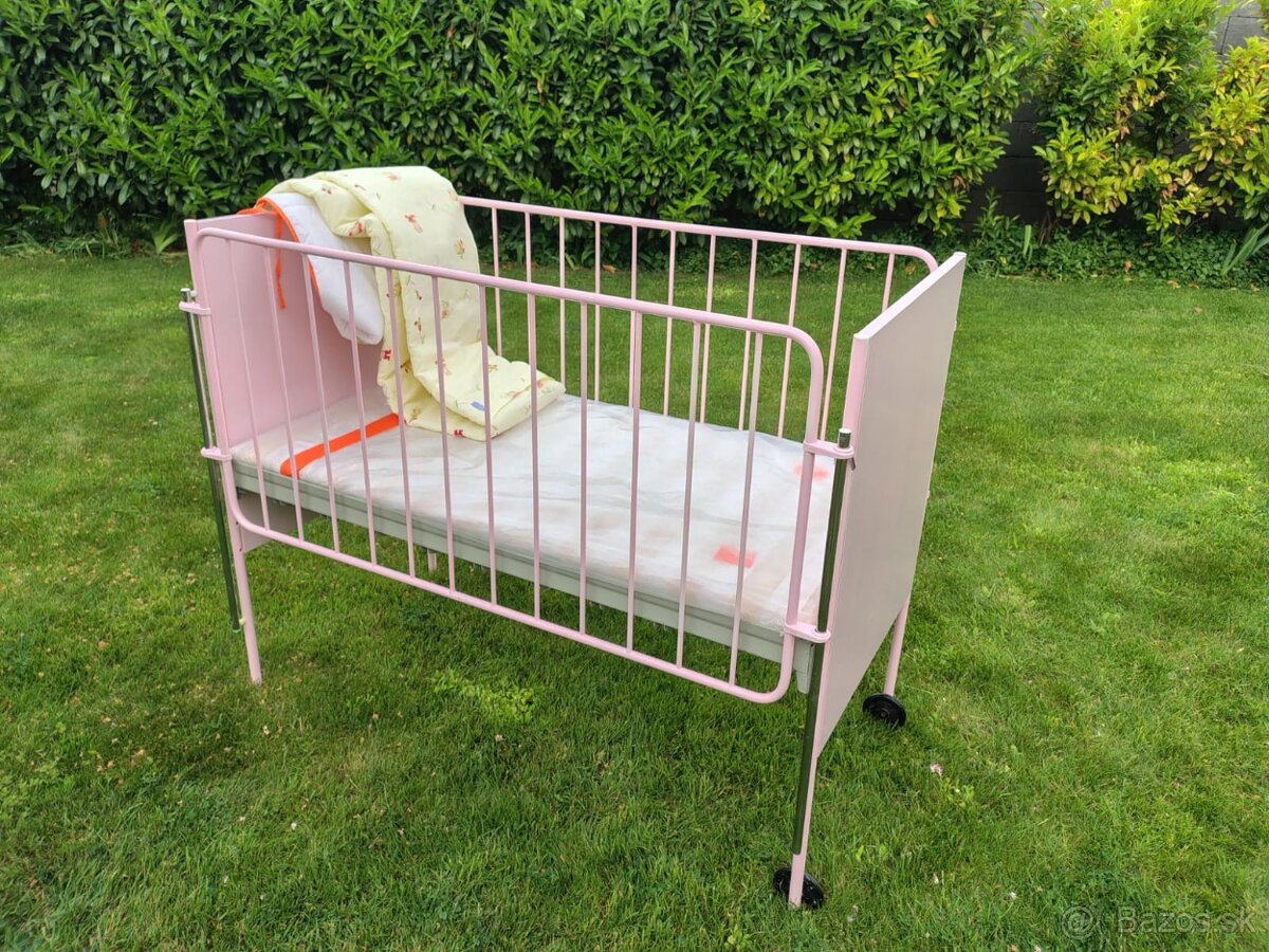 Retro detska postieľka ružová - 12