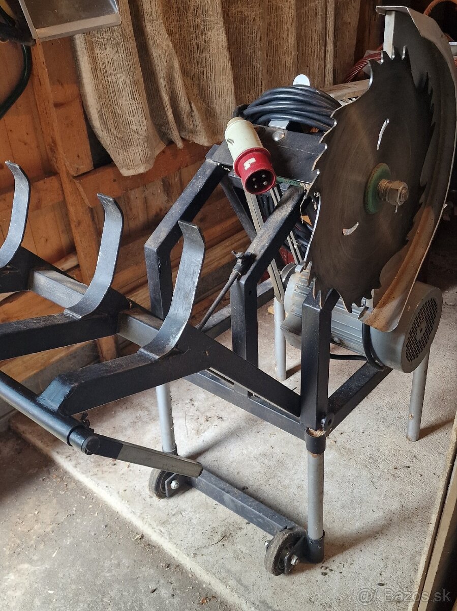 Predám kolískovu pílu na drevo / cirkulár - 12
