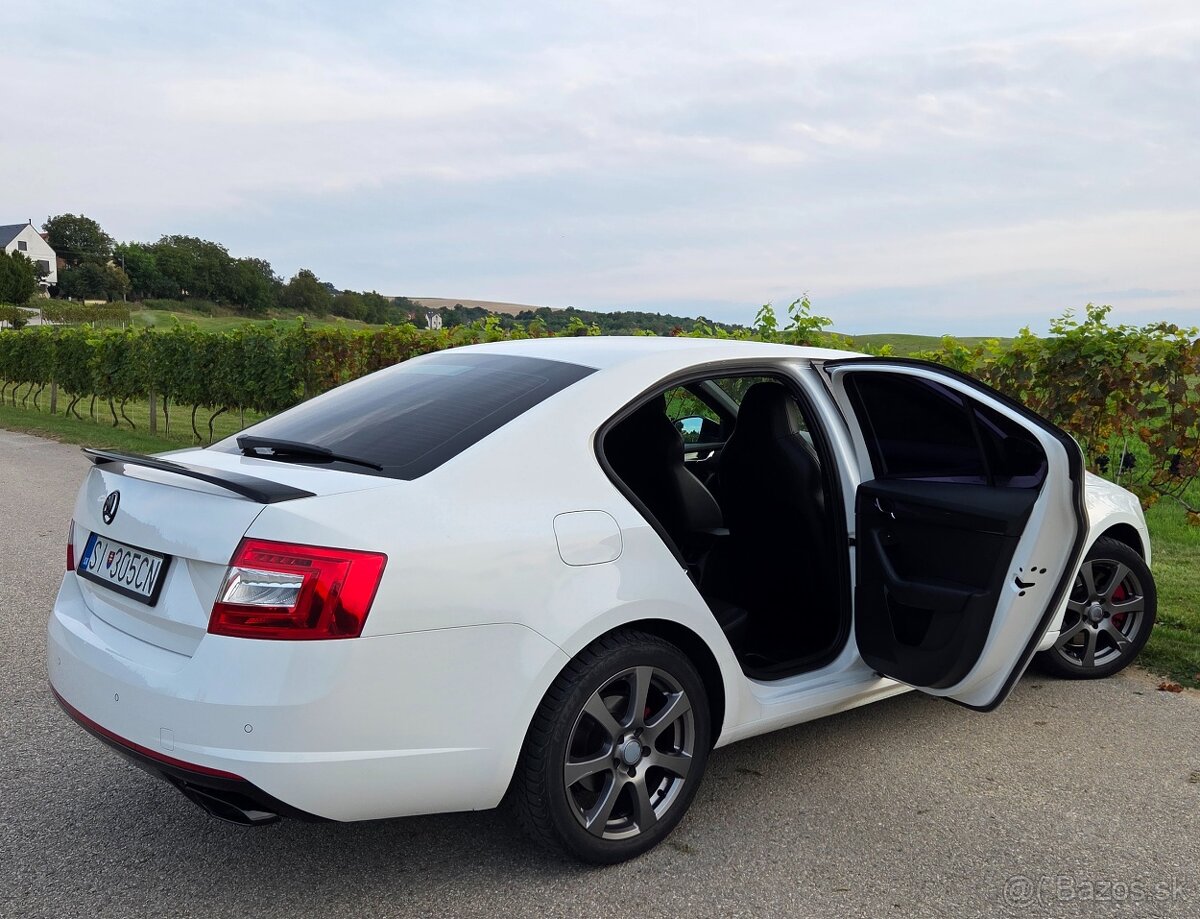 Škoda Octavia RS 2.0 TDI 135KW/183 koní R.V.09/2014 - 12