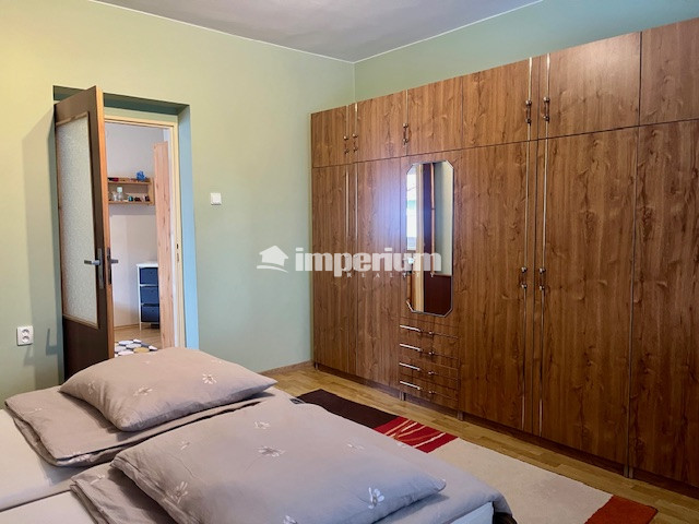 Na predaj 4 - izbový rodinný dom v obci Kalinkovo . - 12