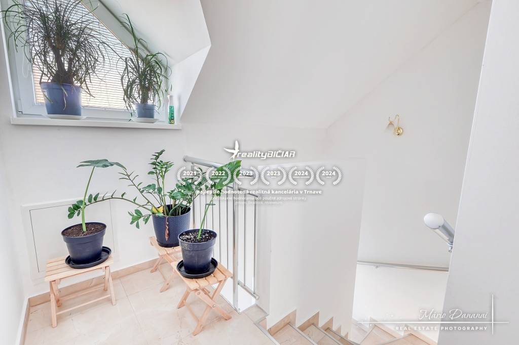 5-izbová novostavba rodinného domu v obci Hrnčiarovce - 12