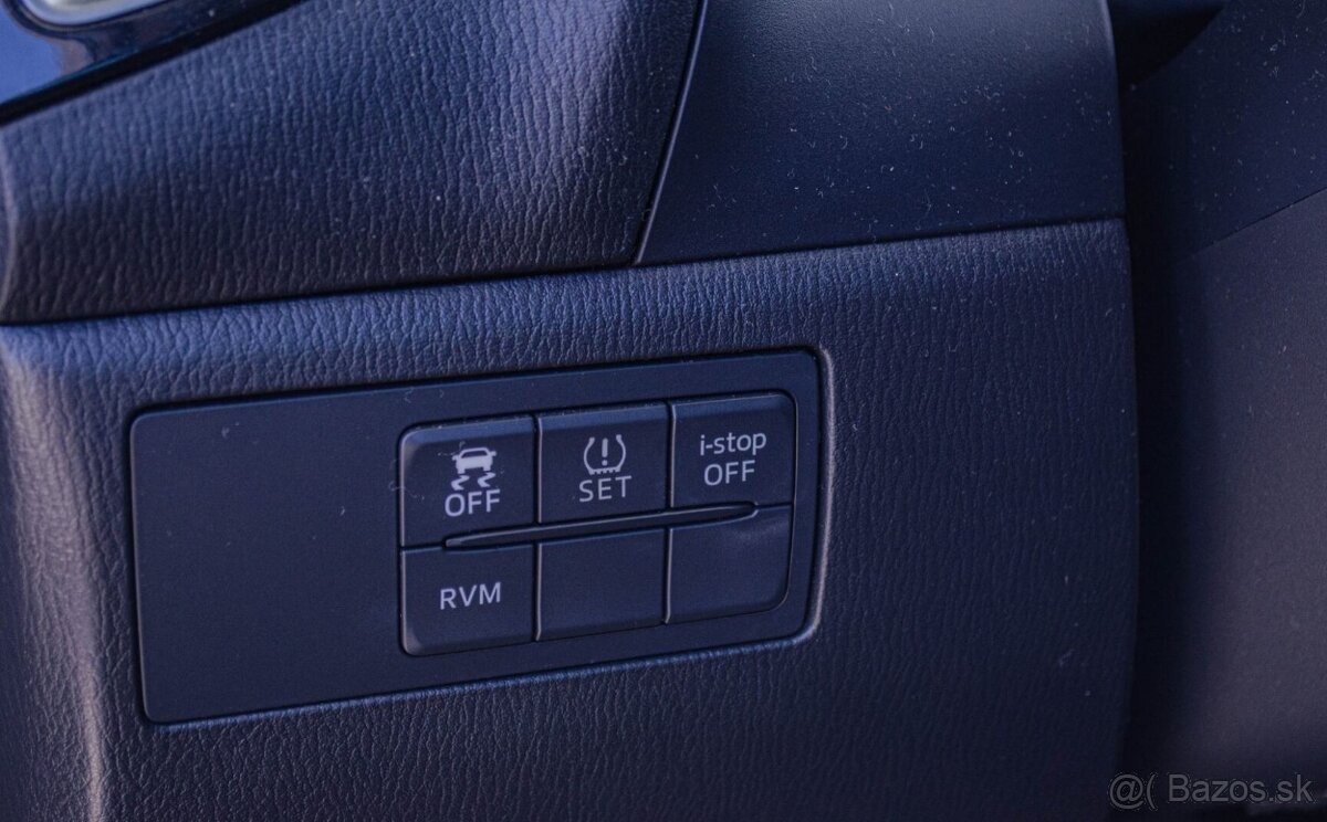 Mazda 3 2.2 Skyactiv-D150 Attraction Sedan - 12