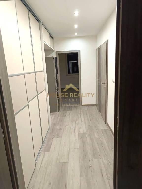 Prenájom moderný 3 izbový byt, Šustekova ul, Bratislava V. P - 12