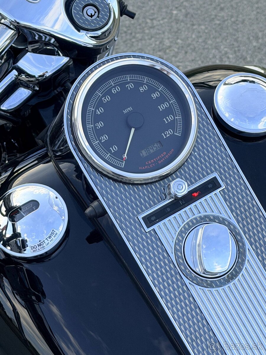 HARLEY - DAVIDSON 2003 FLHR Road King - 12