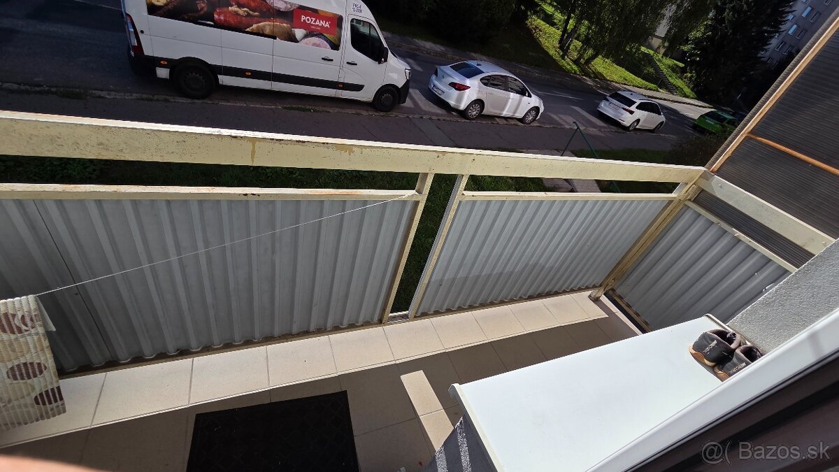 Prenajmem prerobený, zariadený 3 izbový byt vo Zvolene - 12