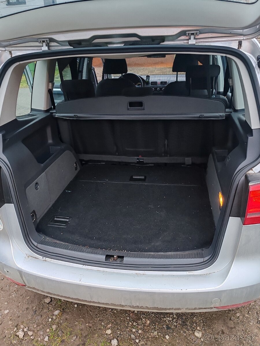 Volkswagen touran 1.6 - 12