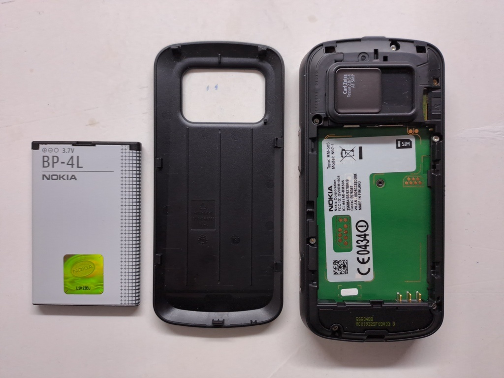 NOKIA N97 Prevolaných má doposiaľ len 23 min.TOP - 12