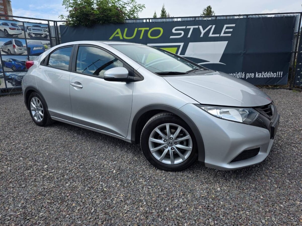 Honda Civic 1.4 i-VTEC Comfort - 12