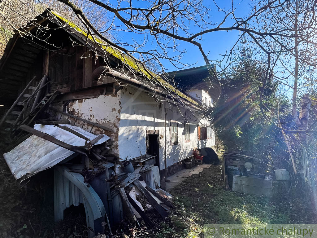 Pôvodný banícky dom s rozľahlým pozemkom – Banská Hodruša - 12