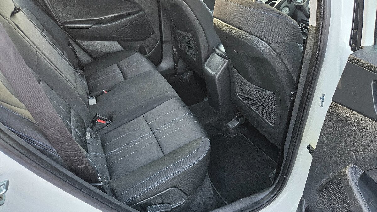 HYUNDAI TUCSON 2.0CRDI PREMIUM 4X4 - 12