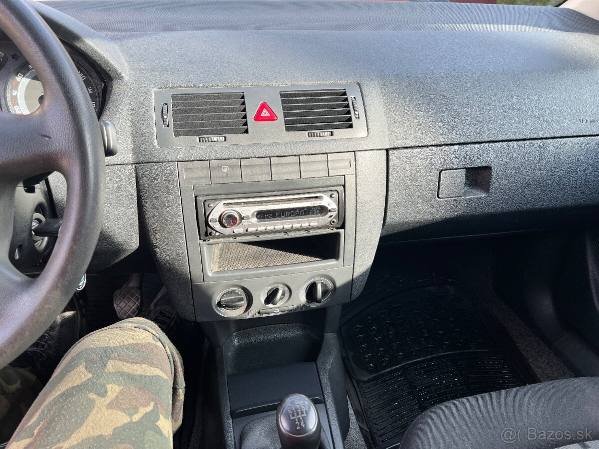 Skoda fabia 1.2htp 40kw - 12