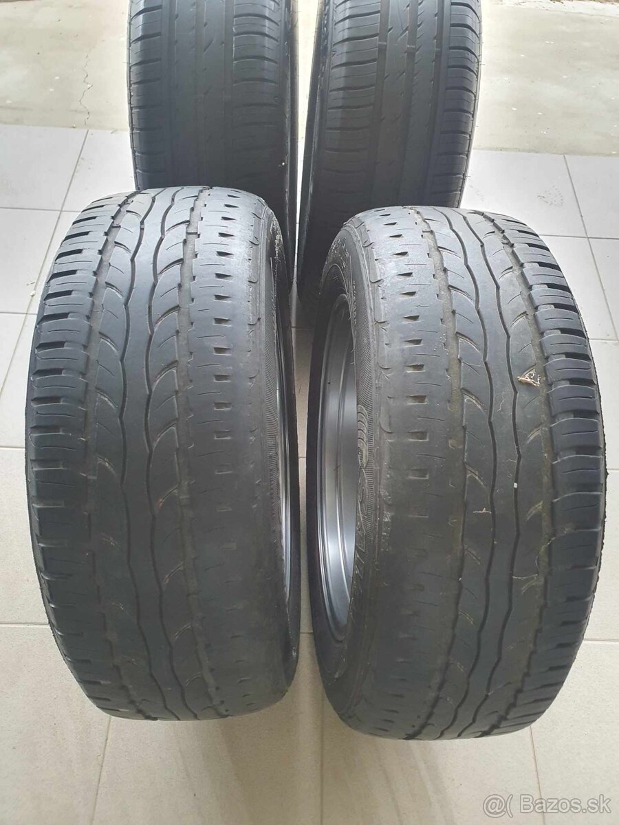 Pneu + elektróny R15 114,3 x 5 ET40 6,5J - 12