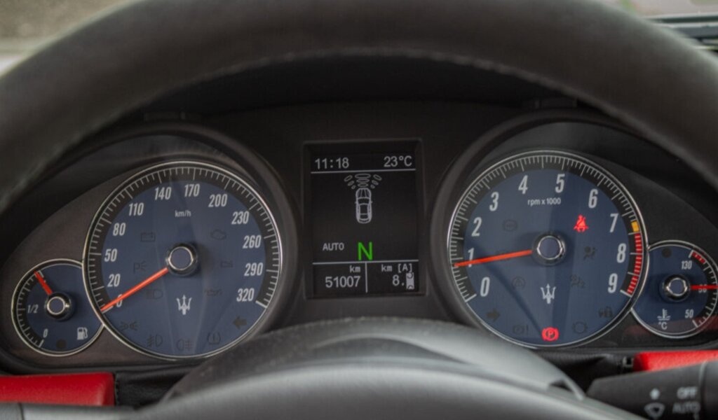 Maserati GranTurismo S 4.7 V8 - 12