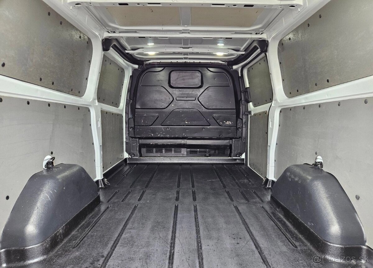 Ford Transit Custom L2H1 2.0TdCi/131 koni - rok 2021 - 12