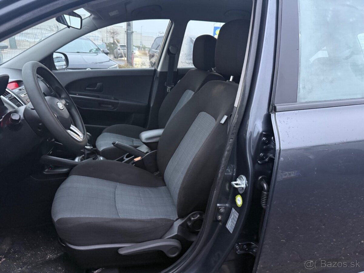 Kia Cee´d 1.4 CVVT LX, 1.majiteľ, - 12